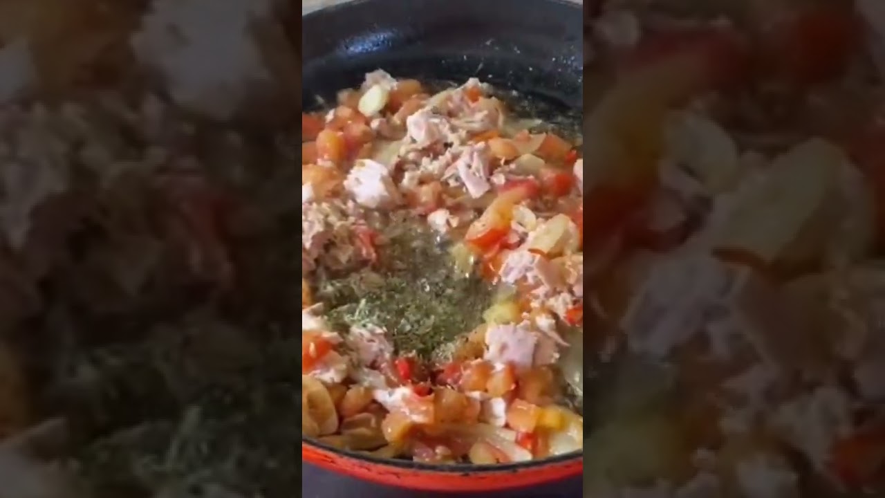 Spaghetti with spicy tuna marinara sauce YouTube