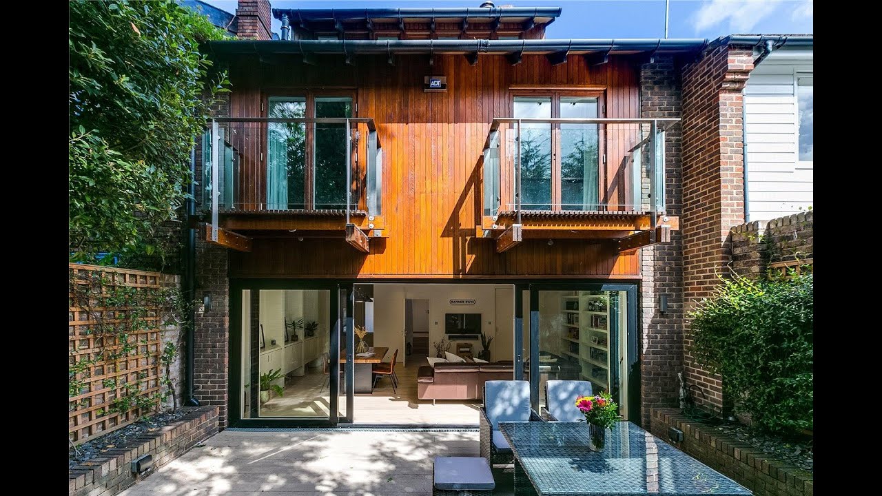 Chestertons | Glentham Road, Barnes, SW13