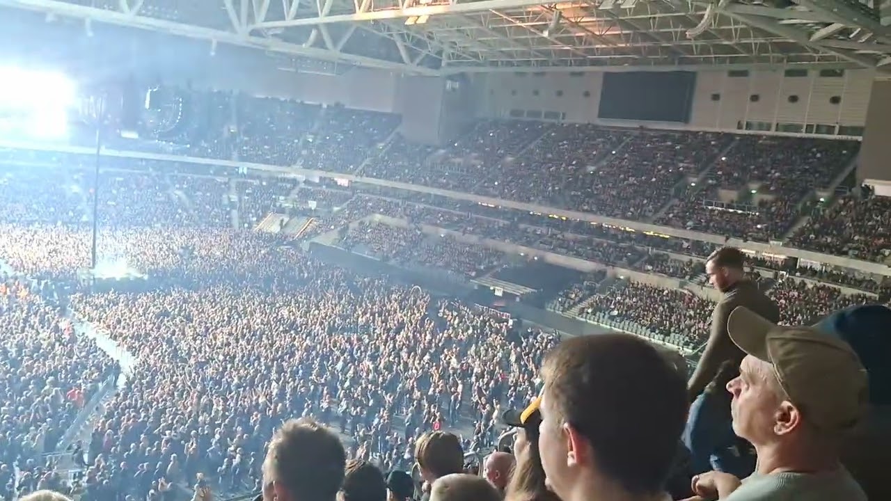 Sabaton - Primo Victoria live at 3Arena in Stockholm 2025 