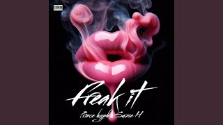 Download Lagu Freak It MP3