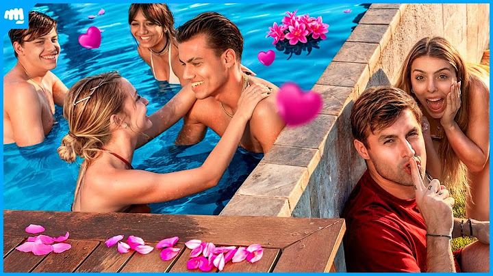 FLAGREI OS CASAIS NA PISCINA!!
