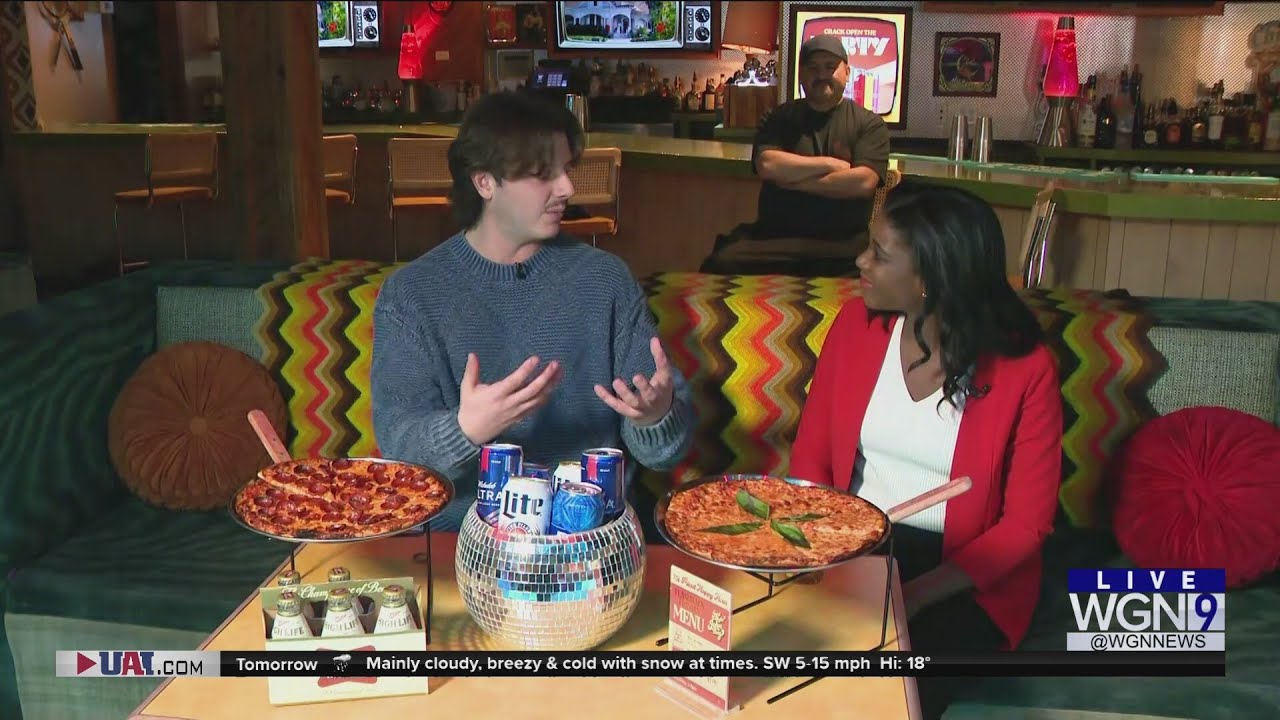 Weekend Break: Good Night John Boy - WGN Weekend Morning News at 8