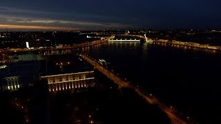 Ночной Петербург с Петровской набережной // Saint-Petersburg