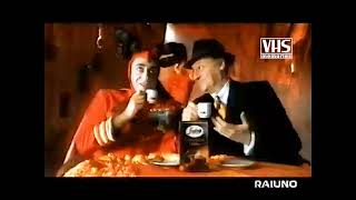 Spot Caffè Segafredo espresso casa. Con Renzo Arbore (1999)