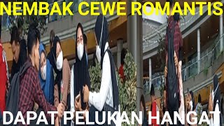 NEMBAK CEWEK ROMANTIS DAPAT PELUKAN HANGAT BIKIN BAPER! #NEMBAK CEWE ROMANTIS #GABRIEL CARLOS