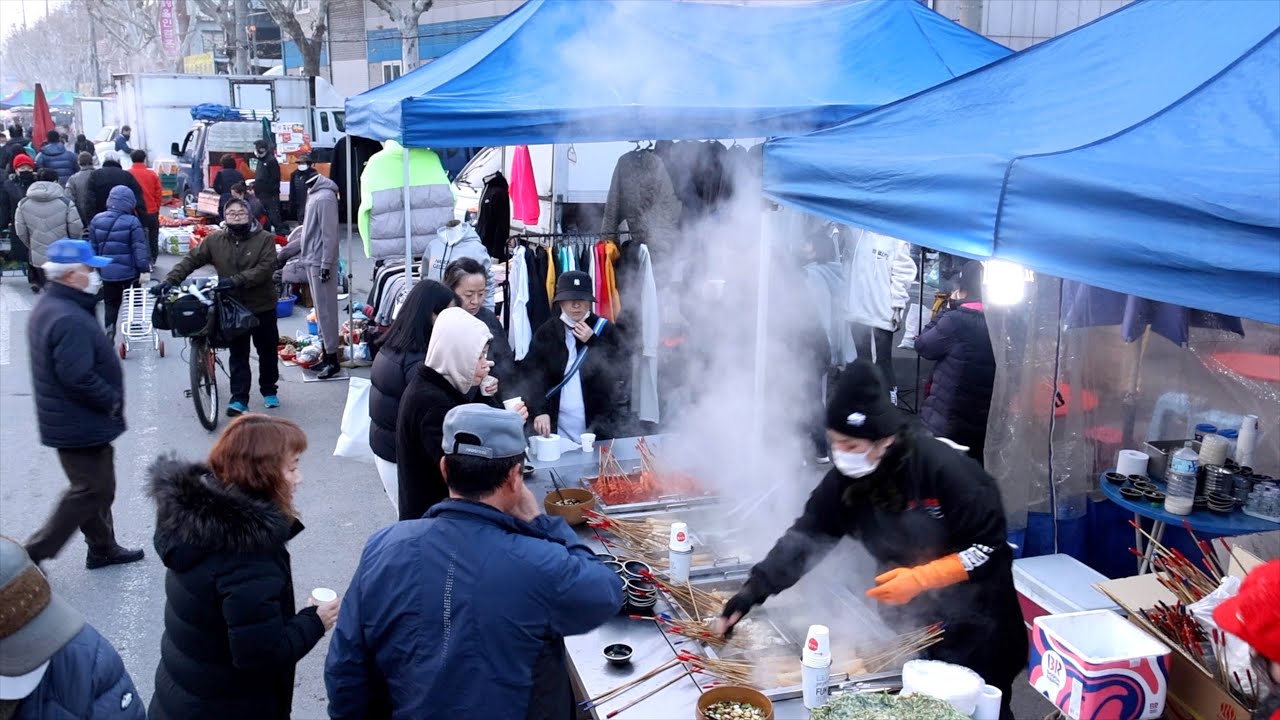 달성공원 새벽시장 뜨끈한 국물로 해장하는 꼬치어묵 좌판  / Fish Cake / Korean street food