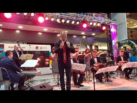 Sans Suci y Walter el Chino Laborde en el Mundial de Tango 2022.