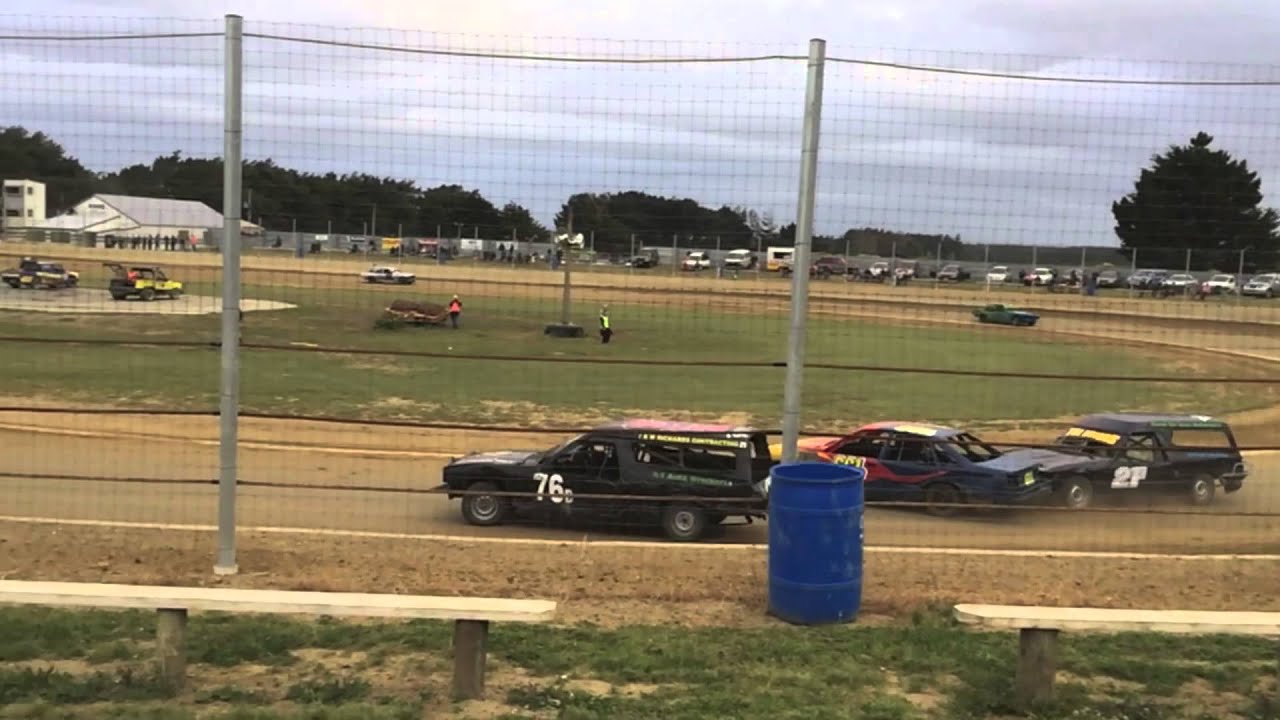 Riverside Speedway Invercargill, New Zealand DHL Saloon Car Series