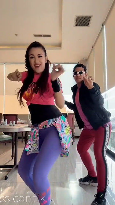 Liza Natalia dance terbaru #zumbafitness #zumbafitness #zumbainstructors #zumbaclass