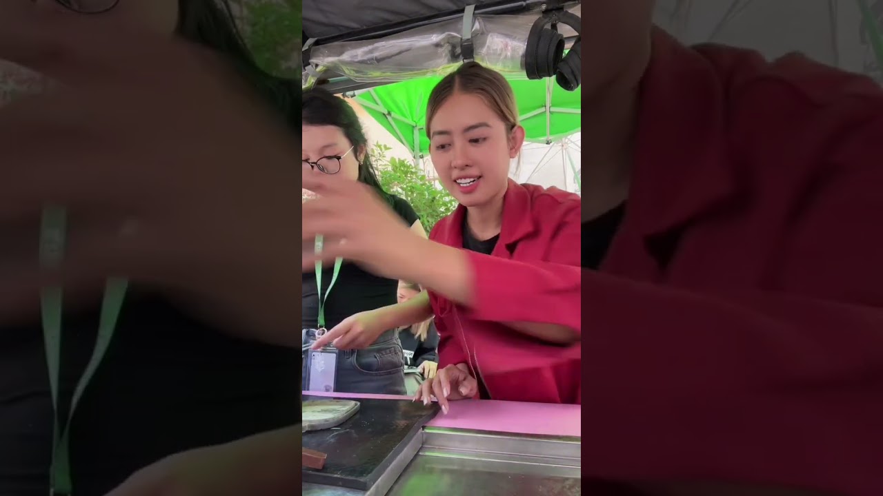 មកមើលការលក់របស់ខ្ញុំមុនថ្ងៃចាប់អាំប៉ាវ