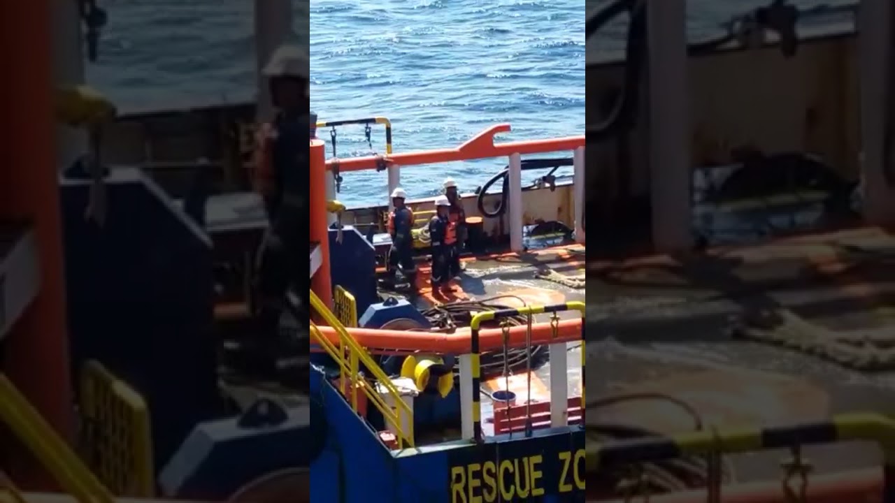 AHT. TEGAP JAYA loading anchor by King fisher