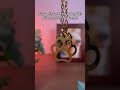 You miss your dog this is for you. This necklace capture a photo of photo inside ❤️