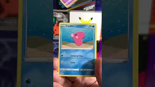 Opening a broken pack of Pokémon Crown Zenith!