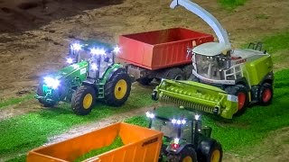 RC tractor action at Hof Mohr! Farming in 1:32 scale by Siku Control!