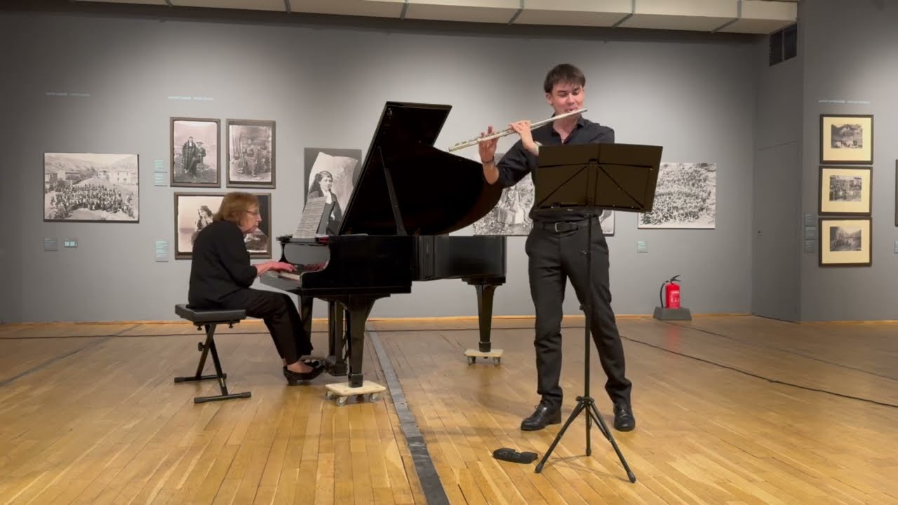 Pietro Nonnis- flute, E. Krakamp/G.Briccialdi-Fantasy on Themes from the opera „Traviata“ by G.Verdi