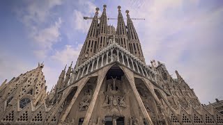 ⛪️ INCREDIBLE cathedral 🤯 — Basílica de la Sagrada Familia in Barcelona — DJI Mini 2 #shorts