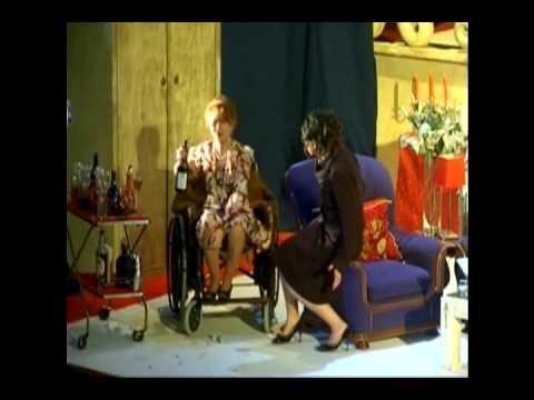 Ocho mujeres Alejandra Nogales, promo