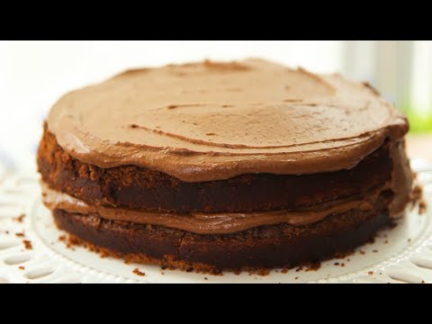 Wideo: Irlandzkie Ciasto Czekoladowe Z Guinnessem