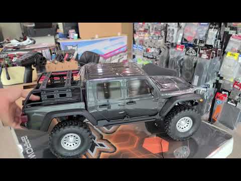 RC Car SCX10 III Jeep JT Gladiator Unboxing & Test RUN