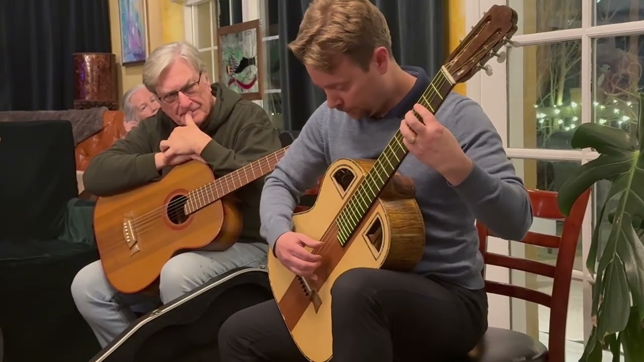 Matt Dorris plays "Vals Op.8 No. 4" by Agustin Barrios,  Phleques Guitars