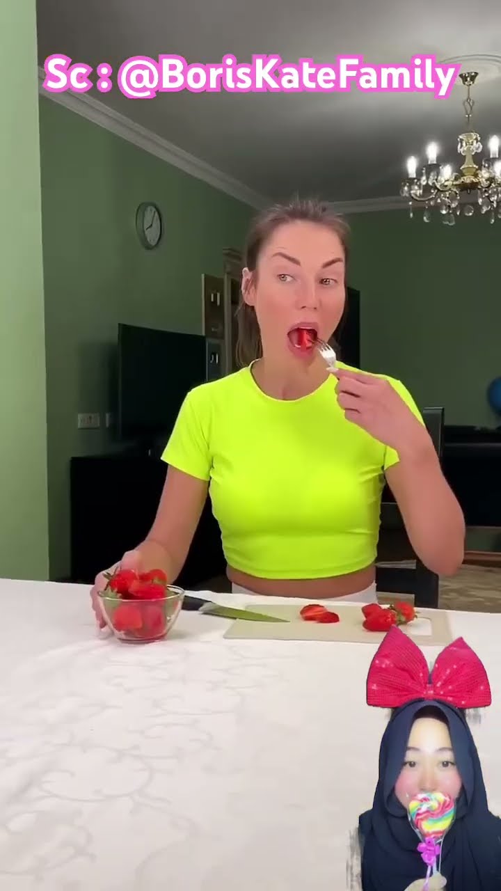 TUTOR POTONG STRAWBERRY ALA MAMA ⁉️? @BorisKateFamily #shorts #funny #dubbing