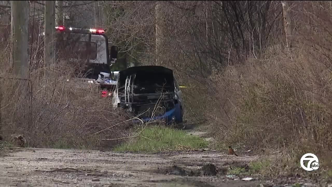 Child and two women found dead in burning car in Detroit