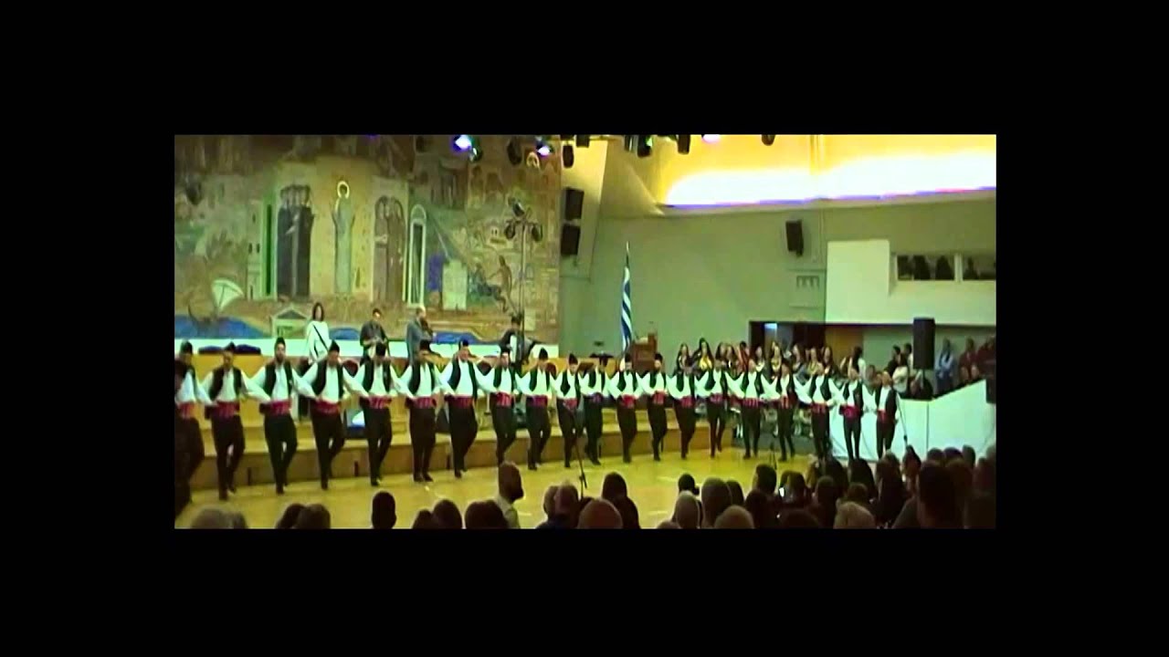 Tsestos by 25 Dancers