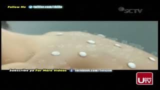 Download lagu iklan Biore Whitening Scrub Body Foam   Emeron Lovely White (2015)