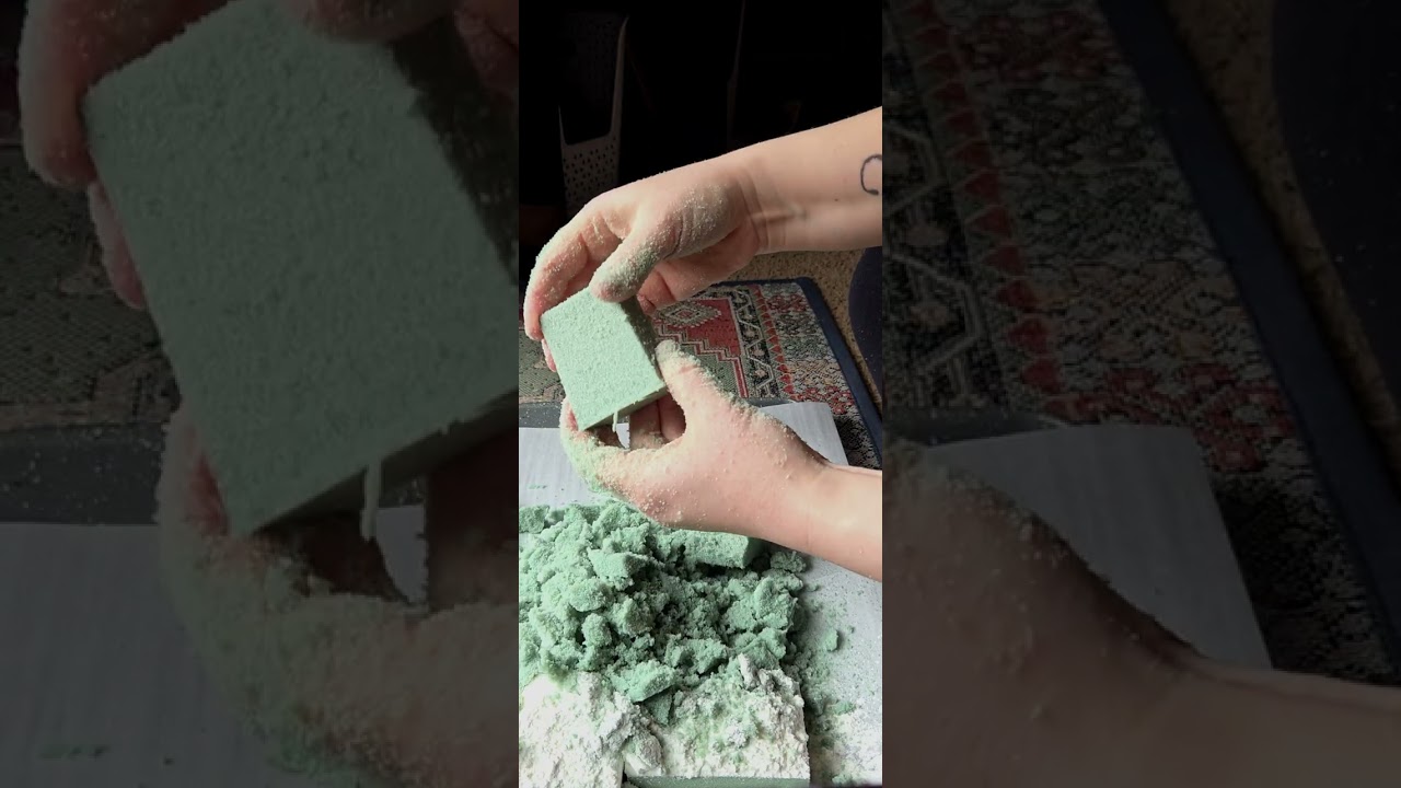 #floralfoam PLAY--but add cornstarch. 
