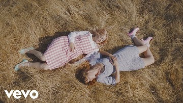 Bleached - Daydream (Official Video)