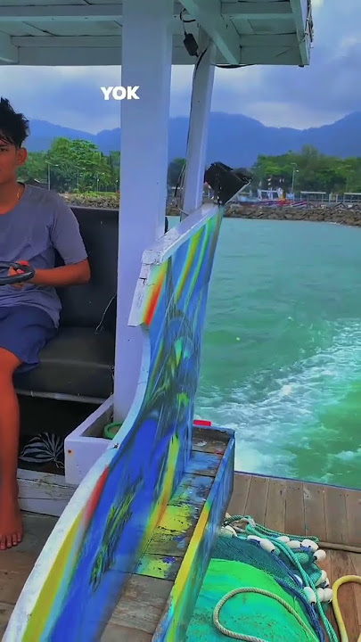 story wa slerek pantai prigi