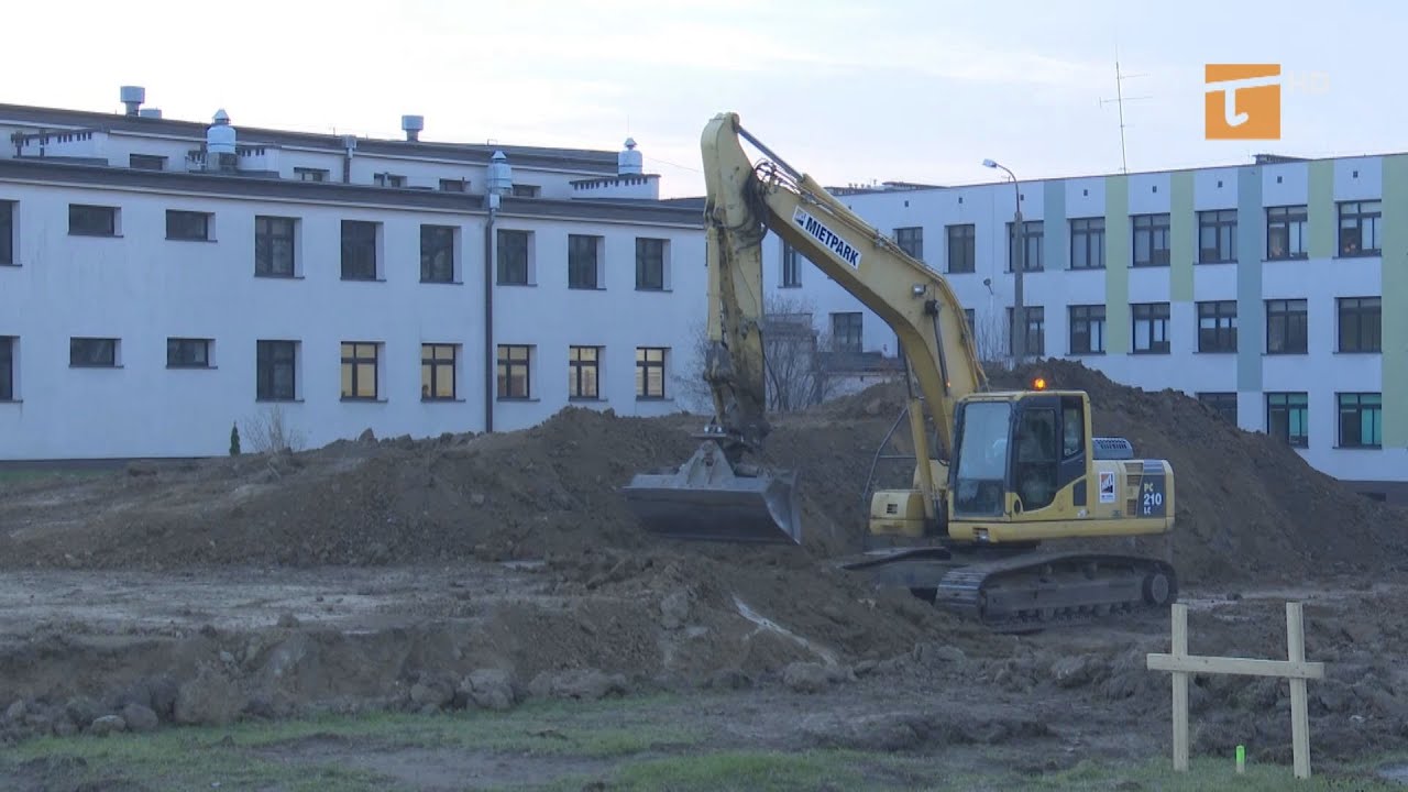 Zaczęli budowę basenu i mieszkańcy protestują - Tv Tetka Tczew HD