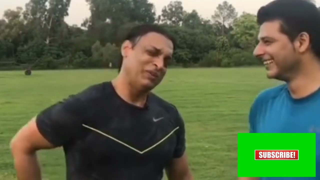 Shoaib Akhtar is talking about Azhar Mehmood 