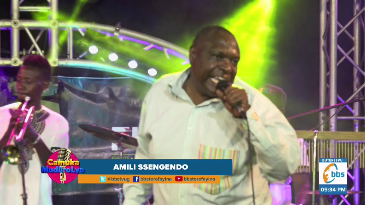Amili Ssengendo -Kadongo Kamu agamba bwalowooza ku maganda alya ekibala ekiri fresh atte nga kiwooma