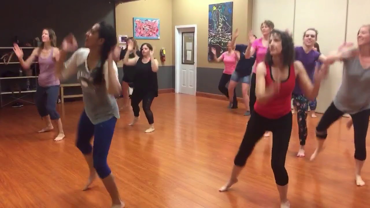 sharingbox Bollywood - Be Joyful & Fun in this High-Energy Class at DF Dance!