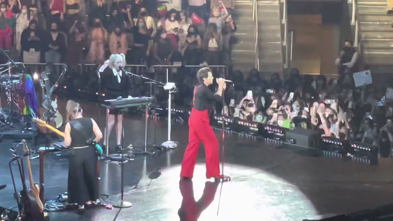 Harry Styles - Adore You - State Farm Arena, Atlanta GA 10.27.2021