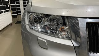 видео: Jeep grand Cherokee wk2 дорест-ремонт фар, замена линз на диодные Competizione 4k картинка: Jeep grand Cherokee wk2 дорест-ремонт фар, замена линз на диодные Competizione 4k