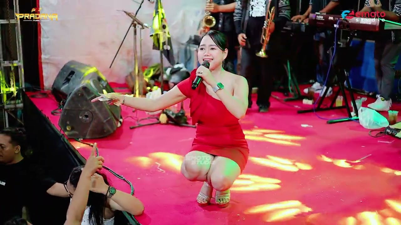 Watch DUSTA AYU KHARISMA AYU - PRADANA MUSIC - TEMU KANGEN MR. ALI AND FRIEND - DEMAK on YouTube Watch DUSTA AYU KHARISMA AYU - PRADANA MUSIC - TEMU KANGEN MR. ALI AND FRIEND - DEMAK on YouTube
