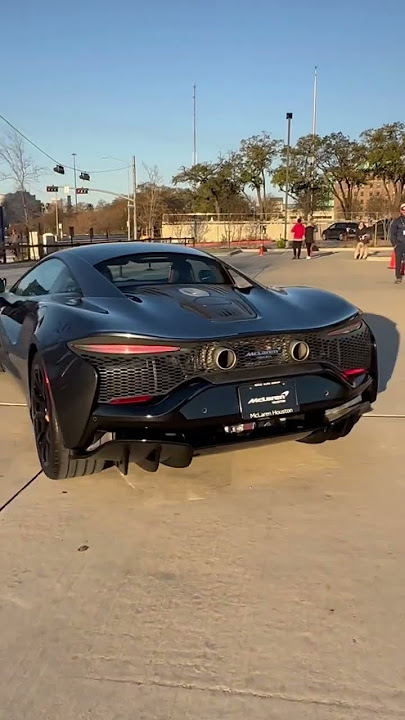 New McLaren Artura from McLaren Houston. Acceleration and Exhaust