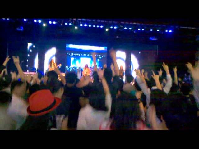 Watch Chaos Mind - Roll Out@STRAWBERRY MUSIC FESTIVAL 2012Shanghai on YouTube Watch Chaos Mind - Roll Out@STRAWBERRY MUSIC FESTIVAL 2012Shanghai on YouTube