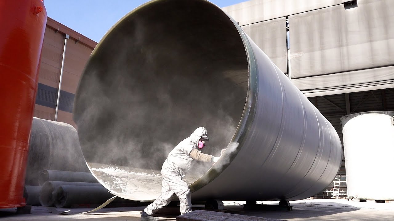 Proceso de fabricación de tanque de plástico de fibra de vidrio.