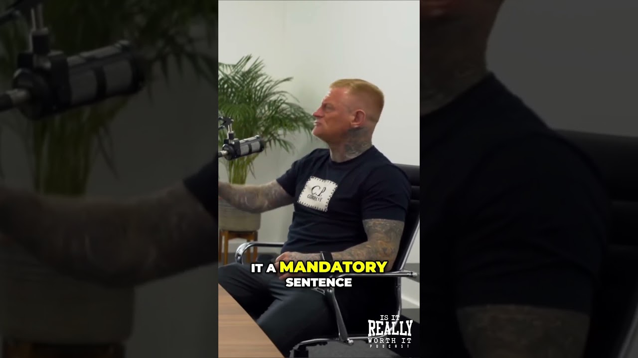 🚨🔪 Why should carrying a knife lead to a mandatory sentence?