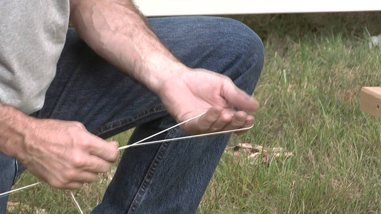 An Easy Knot for Stringlines That Unties with a Tug 