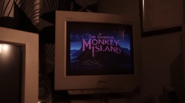 The Secret of Monkey Island floppy version with Roland CM64 vs cd version with audio cd.