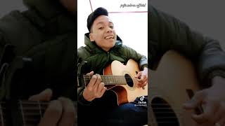 ARIEF COVER LAGU SAKIT GIGI MANTAP SUARANYA