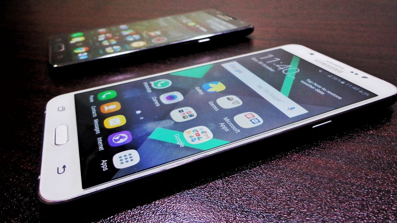 Samsung Galaxy J7 2016 vs J7 2015! Speed Test!