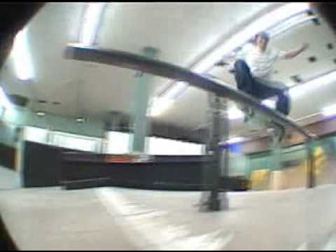 Charles-Antoine et Samuel Cournoyer Skate ca.2000-...