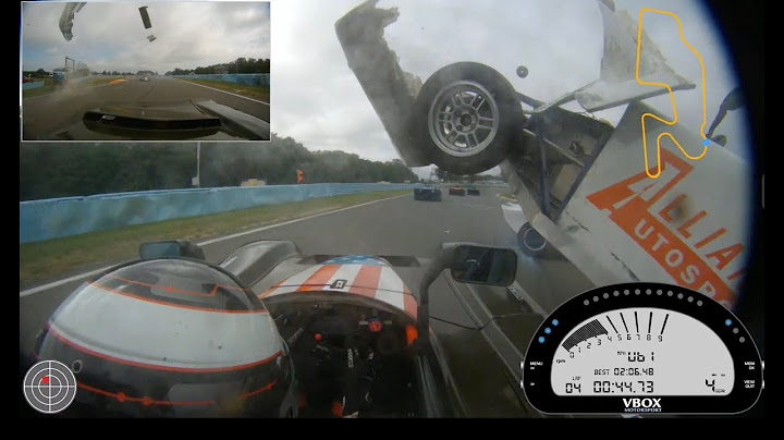 Watkins Glen Flying Cars - SRF3 Q2 Crash