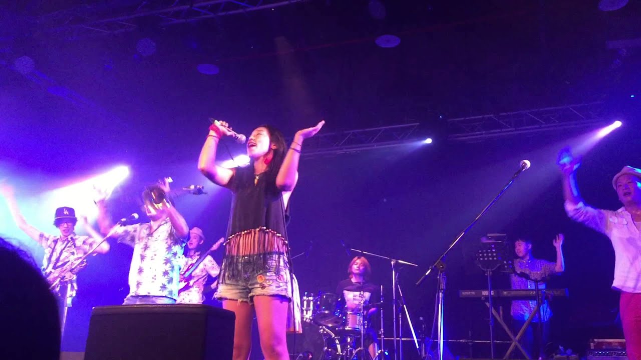 Skaraoke x Airy - You got the love (Chaka Khan)@ Vans Surf Garage party Taipei 2015.04.30