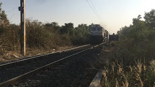 Konkan Railway:12052 Mao-CSMT Janshatabdi Exp at Janavali Nadi Bridge after departing from Kankavali